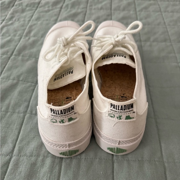 Palladium Boots- Oxford Organic- White- Canvas Upper/ Rubber Outsole- US Mens 11 - Picture 3 of 8